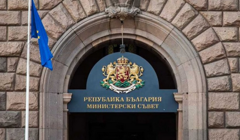 Още един министър е под карантина