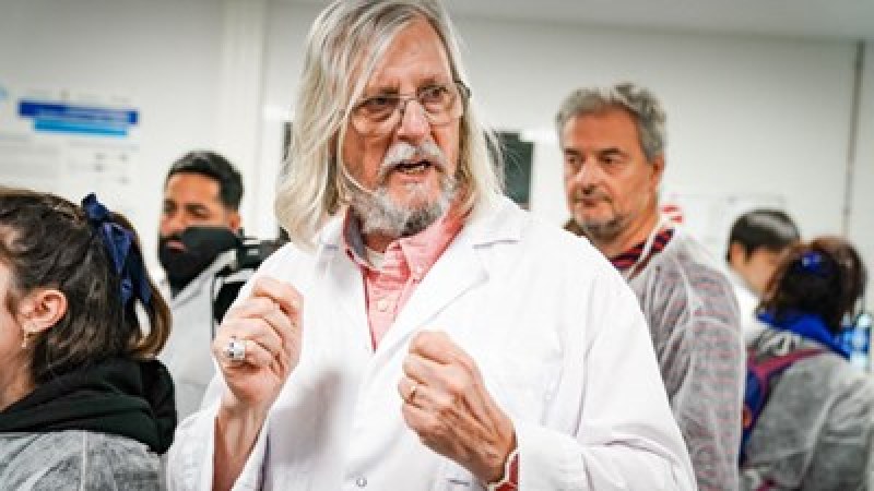 Конспирация в ЕС? Ремдесивир ли е чудото в битката с коронавируса?