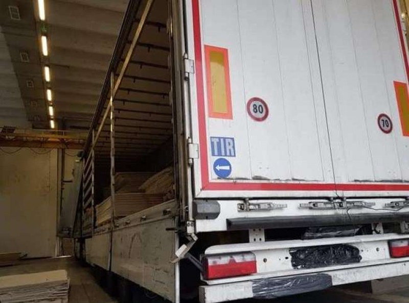 Куче откри 150 кг хероин в камион
