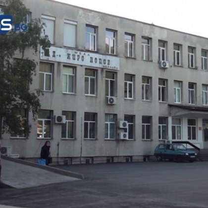 Отказаха ли в карловската болница лечение на пациент от рисковата група?
