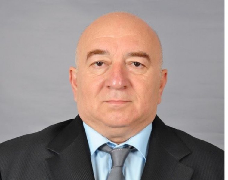 Председател на Oбщински съвет почина след усложнение на COVID-19