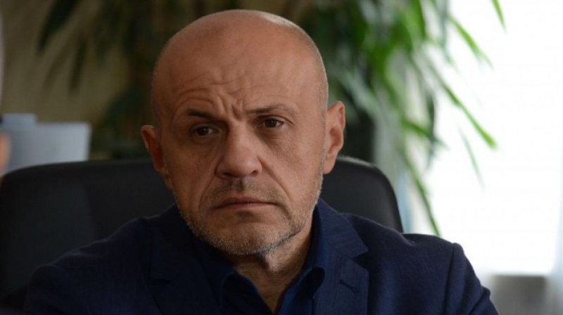 По ръба на ковид бръснача: Адекватни мерки, които да не задушат бизнеса