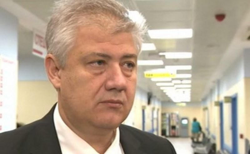 Проф. Балтов над снимка на Генерала: Бъдете отговорни! Не плаша никого!