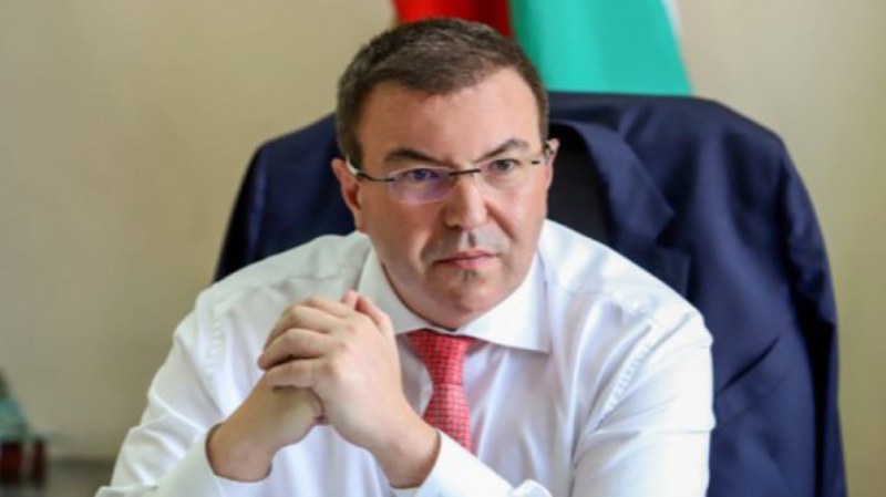 ЗАПОВЕД за нови мерки от утре на здравния министър!