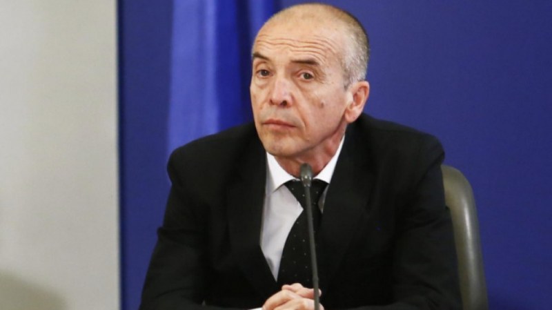 Двама от синовете ми са заразени, до 3 месеца всички българи ще прекарат вируса