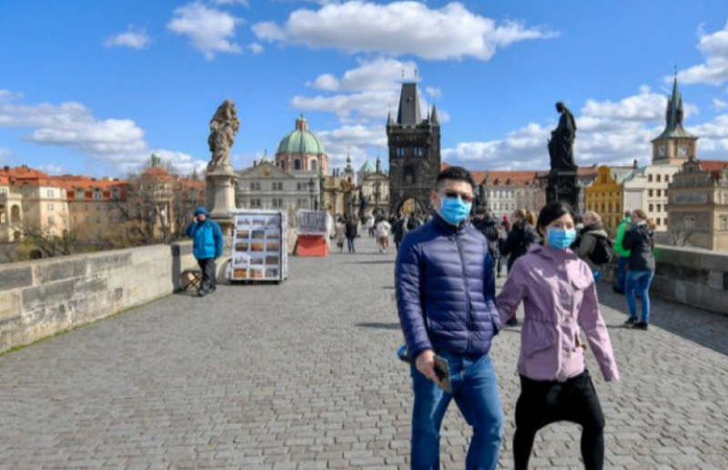 Мерките в Брюксел поне до средата на декември