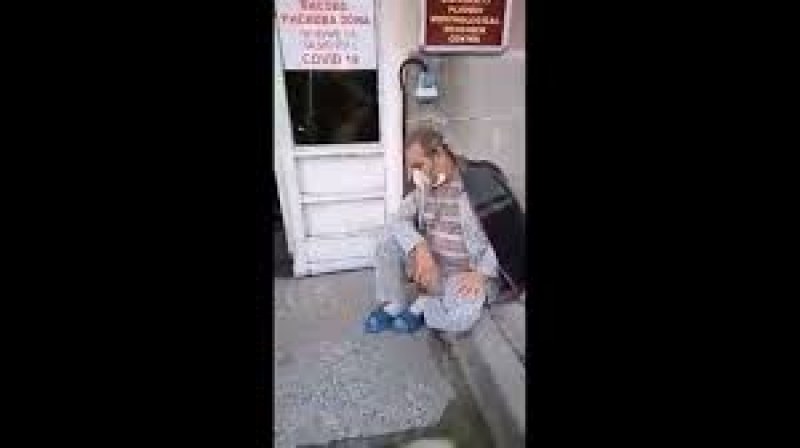 Синът на единия мъж, починал на стълби, отказа да иде на погребението. Защо?