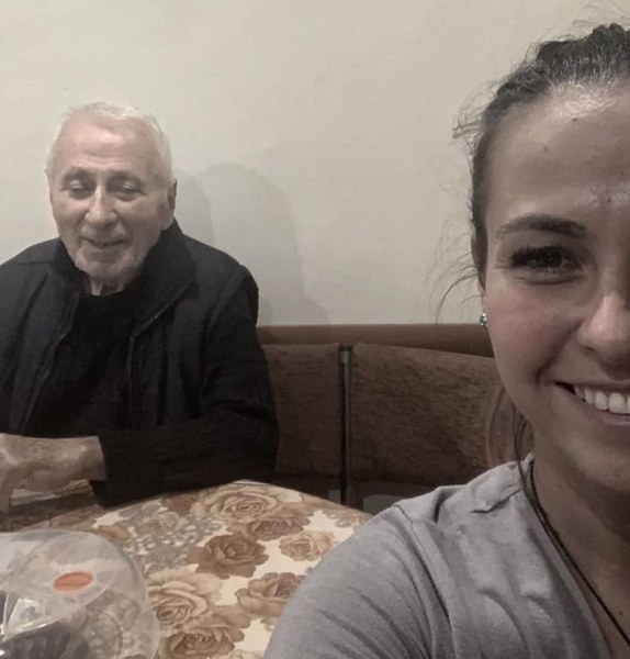 Ама никой ли не ви се обади? Дядо ви е в моргата от 2 дни...