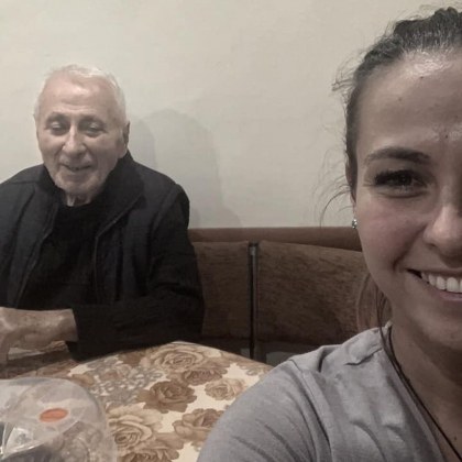 Ама никой ли не ви се обади? Дядо ви е в моргата от 2 дни...