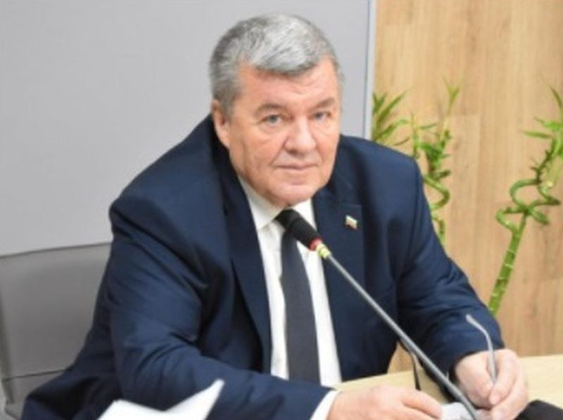 Върна се от работа и... почина. Внезапно си отиде известен перничанин
