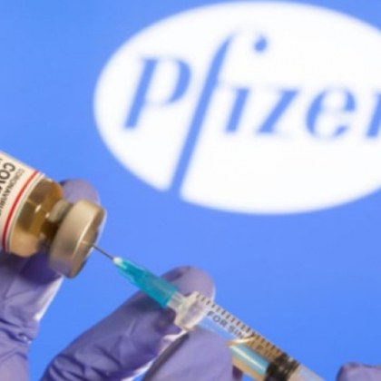 Проблем с произвеждането на ваксините на Pfizer
