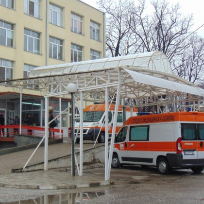 Сестра от МБАЛ-Пазарджик е от 42 часа на работа!