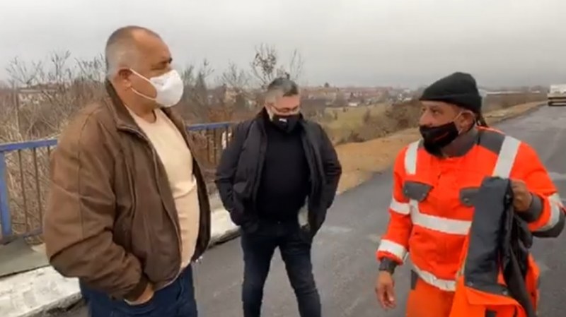 Премиерът на Околовръстното, инспектира ремонта и е доволен ВИДЕО
