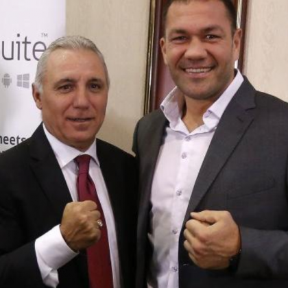 Стоичков надъха Кобрата: Българските юмруци са най-железни!