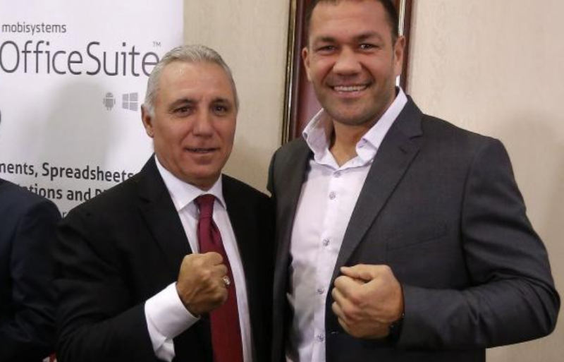 Стоичков надъха Кобрата: Българските юмруци са най-железни!