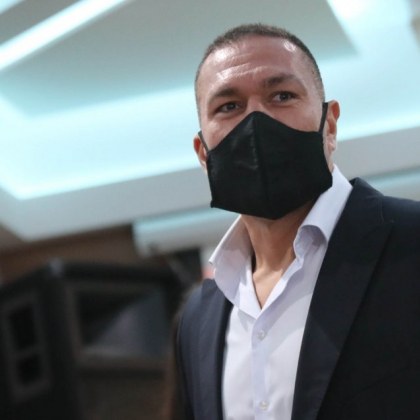 Коронавирусът повалил Кобрата месец преди мача му с Джошуа