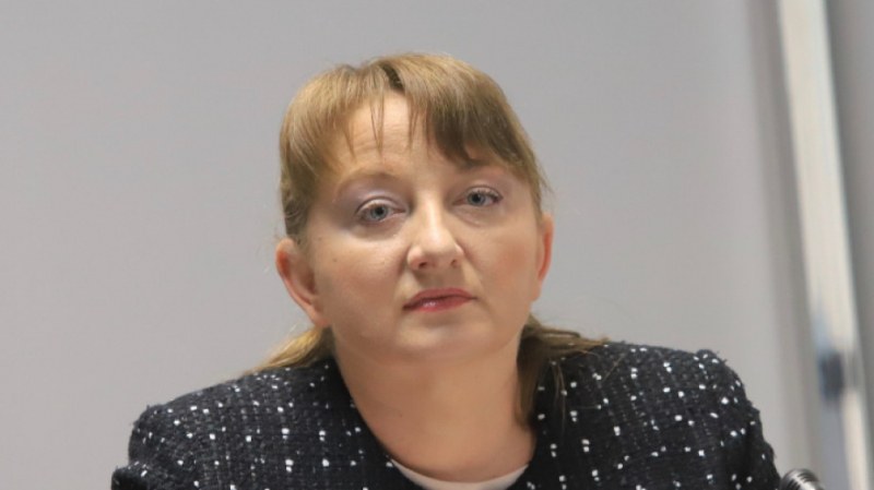 Сачева пресметна: Над 1,2 млрд. са насочени към справяне с COVID-19