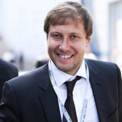Руският бизнесмен пожела 60% от Ботев Пд