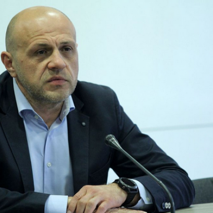 Томислав Дончев: Криза е думата на 2020-та