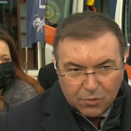 Едновременно ще започне ваксинирането в три големи града ВИДЕО