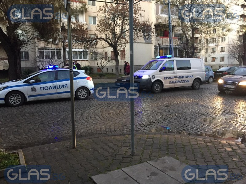 Блъснат пешеходец в Пловдив! Откараха го в болница СНИМКИ