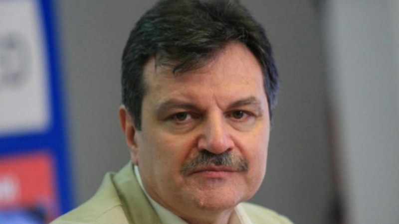 Симидчиев категоричен: Ваксината спира мутациите на вируса!