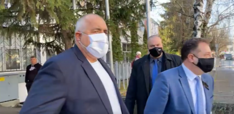 Борисов: Ще осакатим децата да седят толкова време вкъщи!