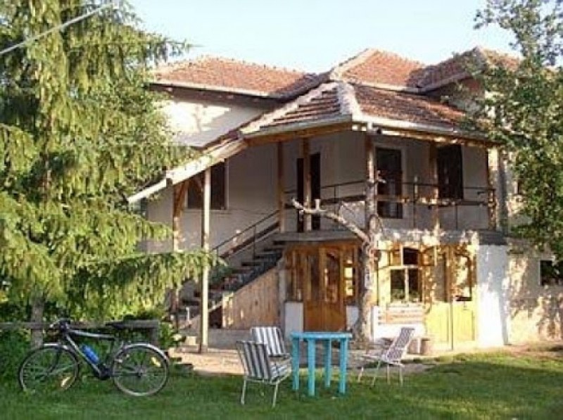Секира за британците, искащи да си купят имот в България