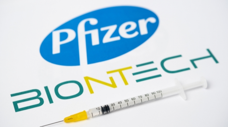 Pfizer и BioNTech обявиха с колко  ще се забавят ваксините