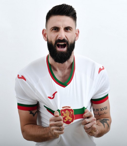 Димитър Илиев - отново Футболист на годината! Най-красивият гол - на Неделев