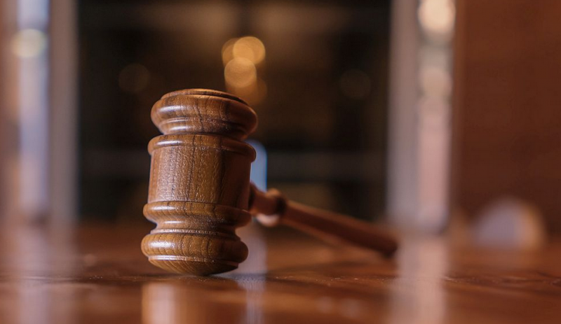 Съдят извратеняк, блудствал с 14-годишна. Какво го чака?