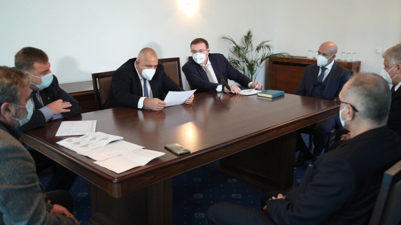 Премиерът видя плавен COVID подем: Правилни ни са мерките, продължаваме!