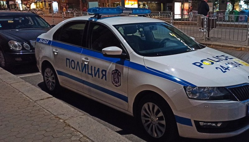 Човек изскочи внезапно пред 