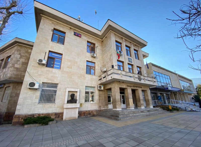 Община Кричим получи дарение в условия на пандемия