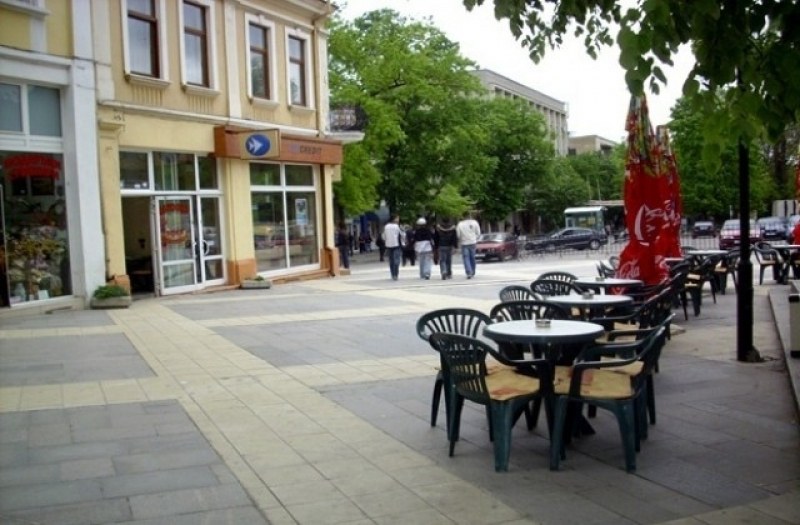 До 31 май пловдивските заведения няма да плащат тротоарно право