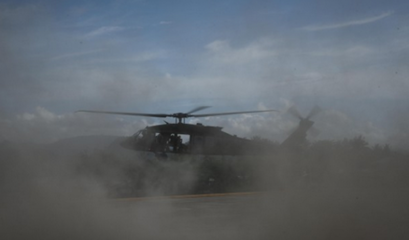 Девет военнослужещи загинаха при катастрофа с хеликоптер