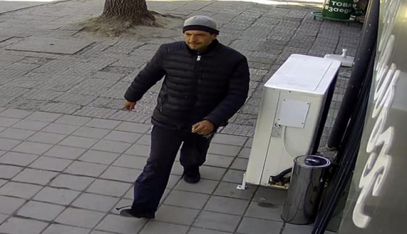 Арестуваха мъжа, ударил майка с дете в Пловдив