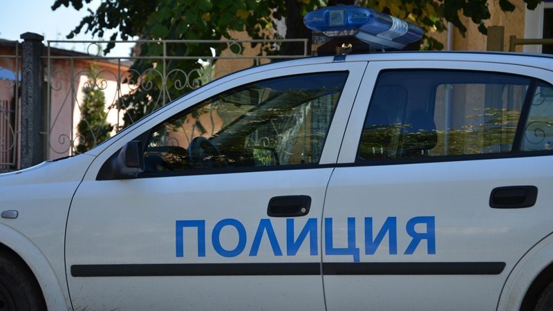 Мъртвопиян шофьор е задържан в пловдивско село  СНИМКА