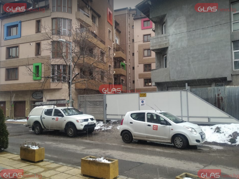 Кабели горяха в столицата, два блока са без ток, вода и парно* СНИМКИ