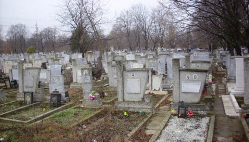 Семейство погреба свой близък, оказа се друг мъж
