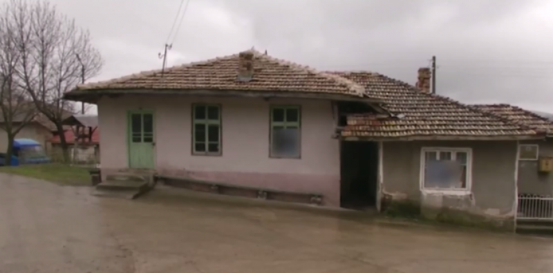 Откриха изборна секция в частна птицеферма ВИДЕО