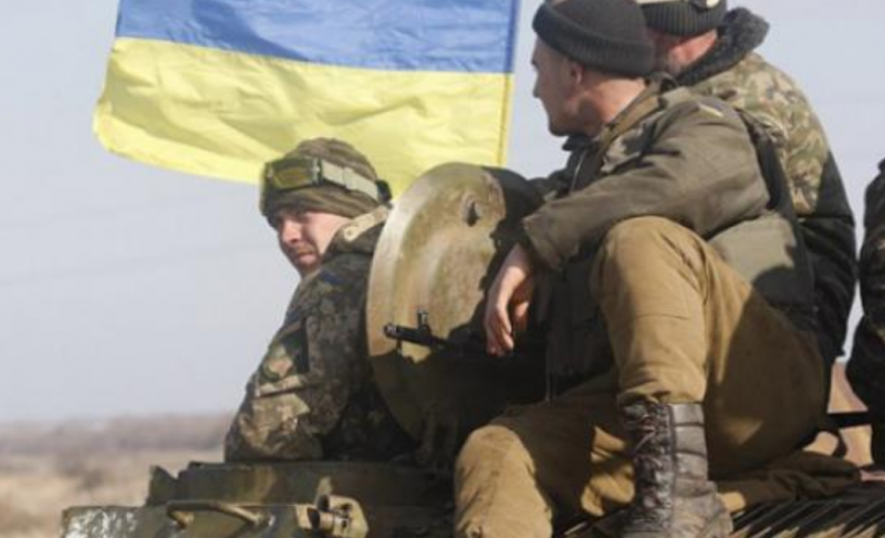 Двама украински военнослужещи са убити от сепаратисти в Източна Украйна