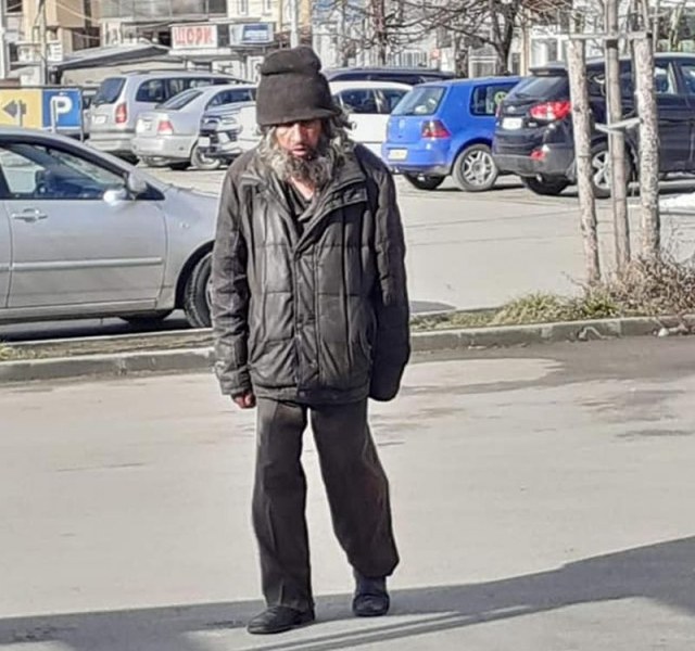 Обявиха мъж за 