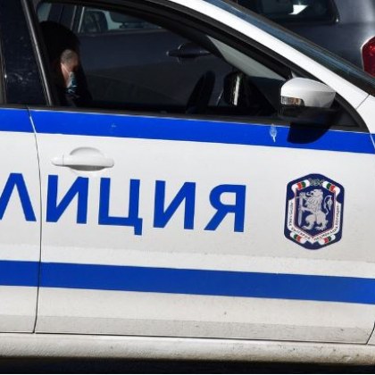 Охранител в училище се напушил по време на изборите!