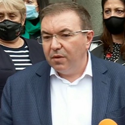 Ваксинираните с първа доза на