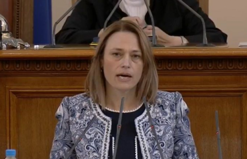 Ива Митева бе избрана за председател на Народното събрание