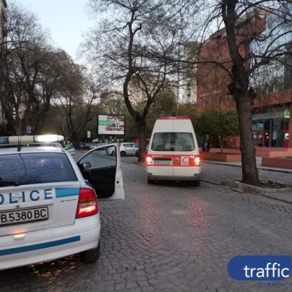 Моторист блъсна възрастен мъж в центъра на Пловдив