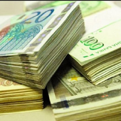 НАП събра близо 8,8 млрд. лева за първите 118 дни от годината