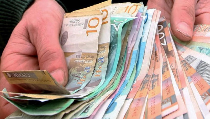 Сърбия дава по 25 евро на всеки ваксинирал се местен