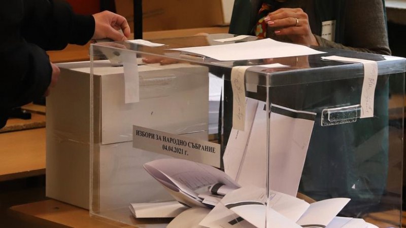 Над 500 секции на 11 юли в чужбина!